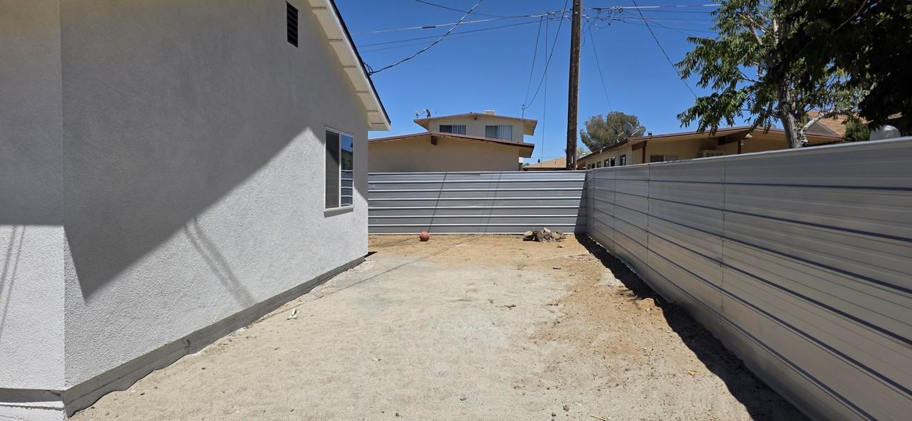 7425 Borrego Trl #1 - Photo 3 of 18