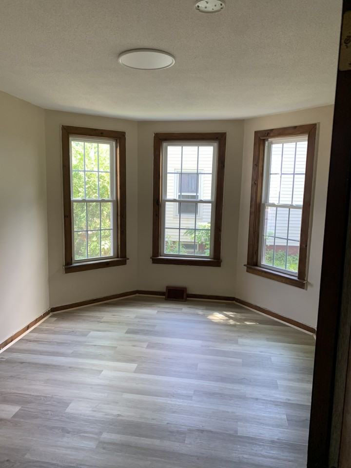 2 -4 Holyoke Street - 4B #4B - Photo 5 of 7