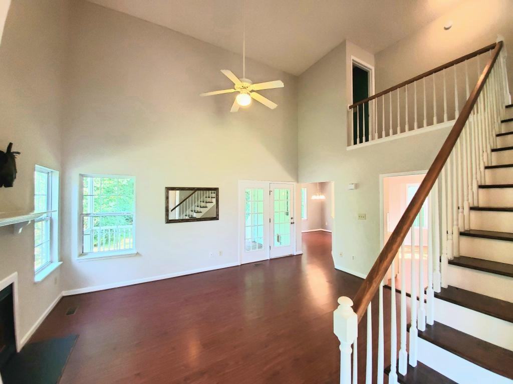 909 Perry Howard Rd - Photo 4 of 24
