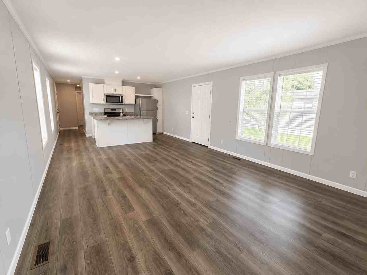 3643 Pinoak St #887 - Photo 2 of 17