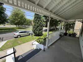 featured image of 419 N Albany St #2