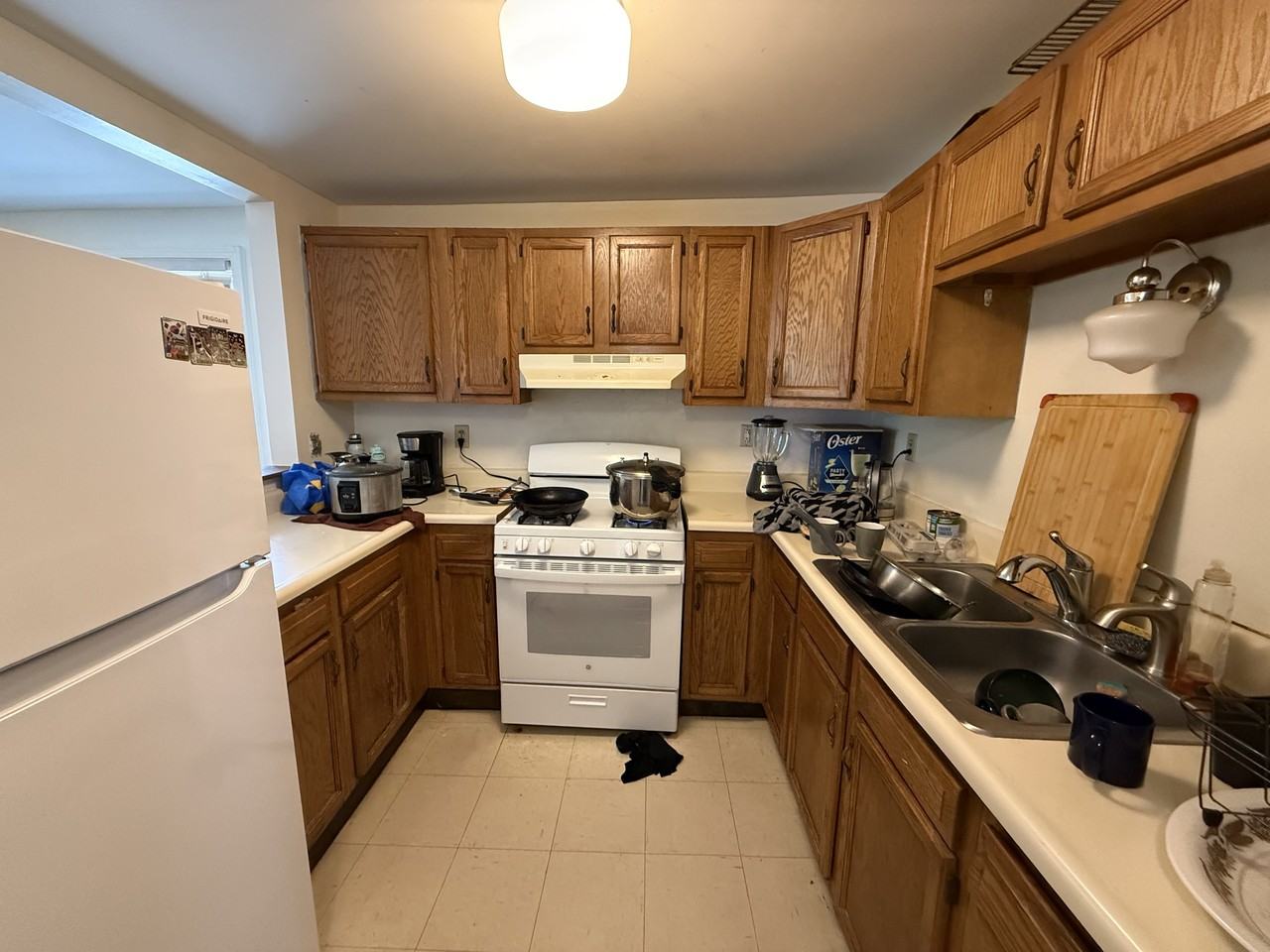 419 N Albany St #2 - Photo 4 of 8