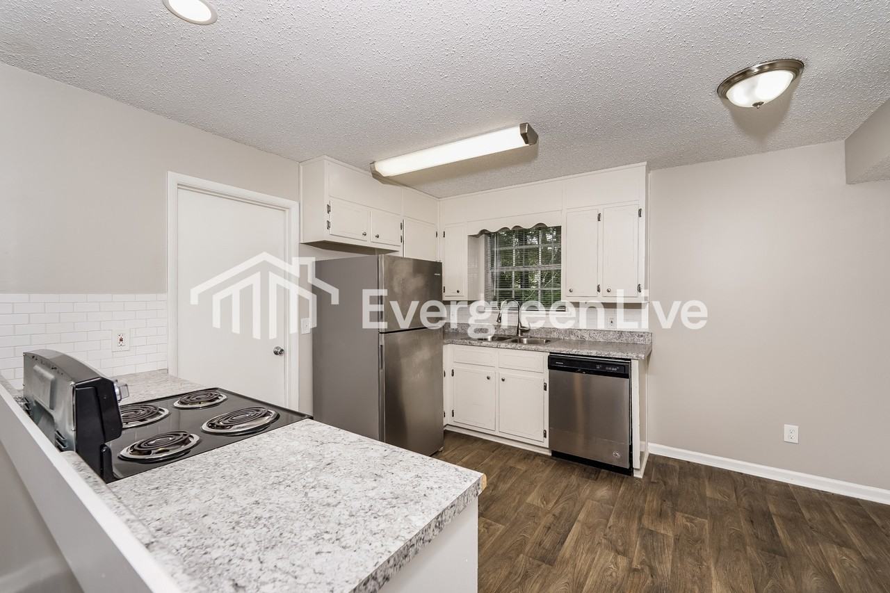 5974 Tyler Loop Rd - Photo 6 of 15