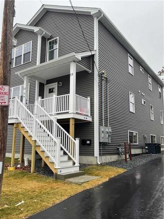 14 Sherwood St ##2 - Photo 5 of 25