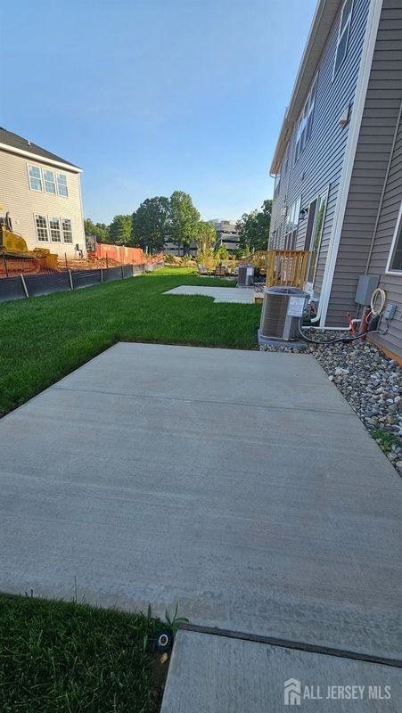 13 Griffin Lane - Photo 3 of 7