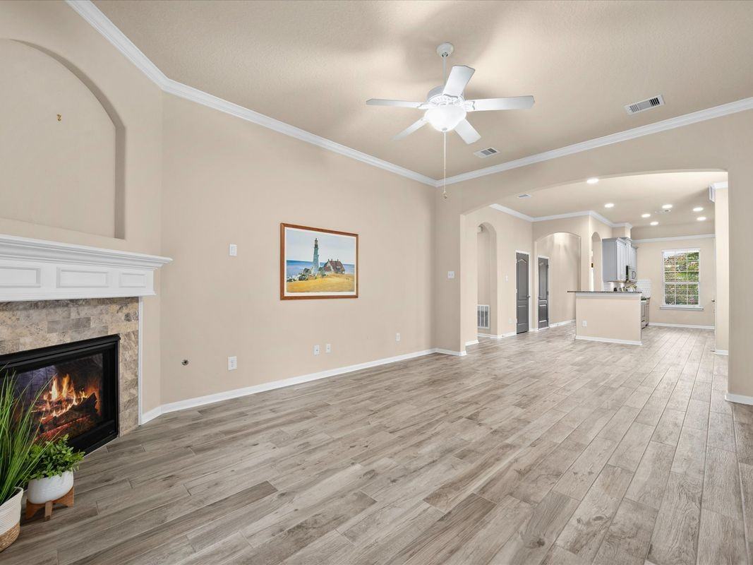 26 Canterborough Pl - Photo 6 of 25