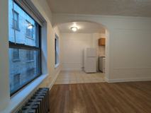 5417 N Kenmore Ave - Photo 1 of 1