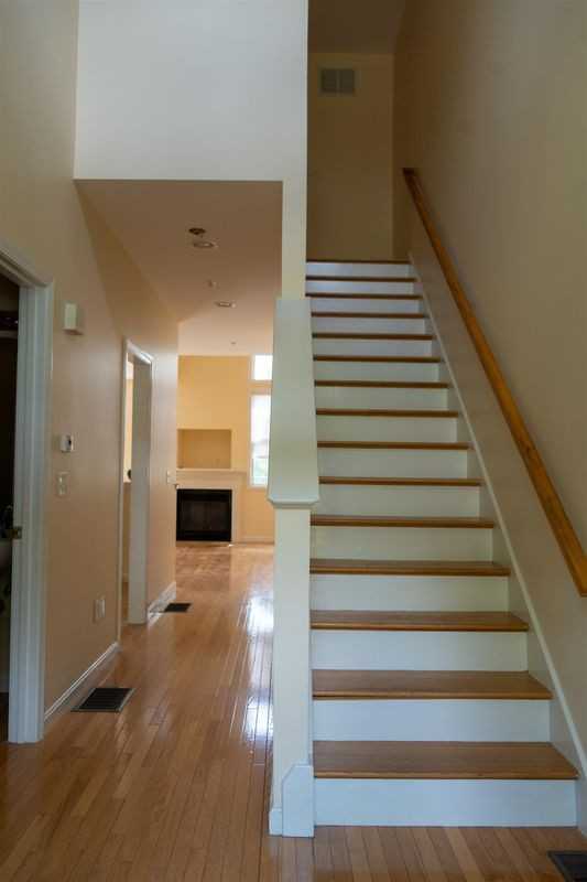 27 Reed Dr - Photo 2 of 25
