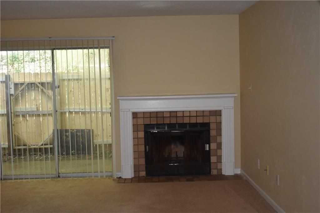 6701 Dickens Ferry Rd ##23 - Photo 4 of 19