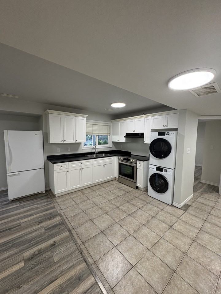 5359 Teskey Road #B - Photo 4 of 13