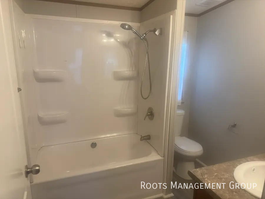 608 Stoney Creek Dr #64 - Photo 6 of 25