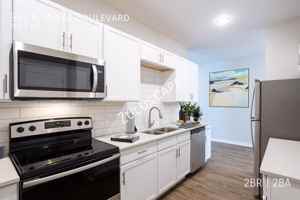 featured image of 941 N Plaza Blvd