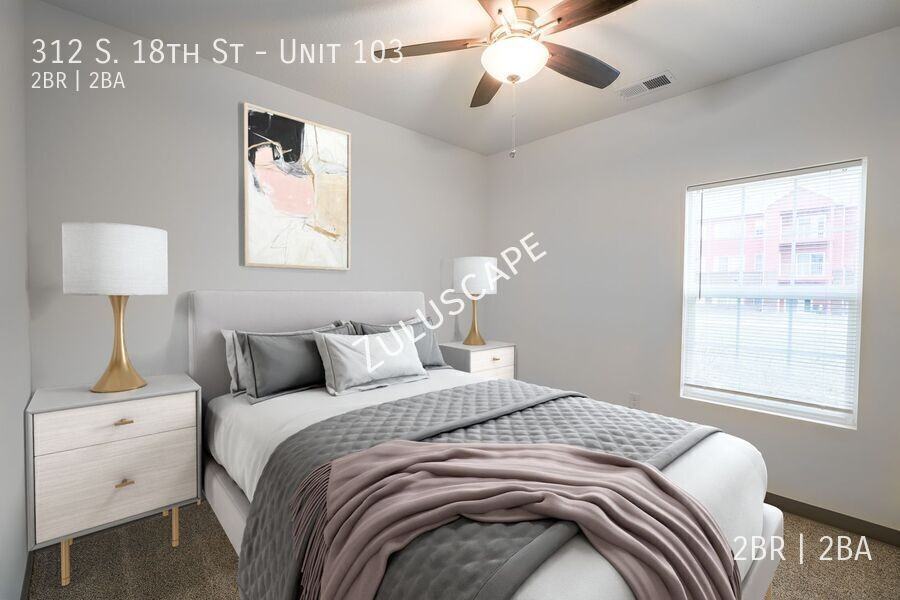 312 S 18th St #103 - Photo 6 of 8
