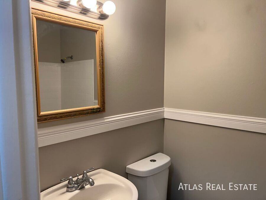 525 Kendall Ct - Photo 5 of 16