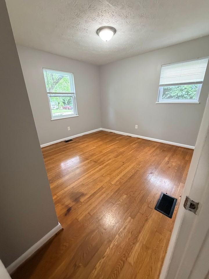 1838 Balfour Dr - Photo 7 of 12