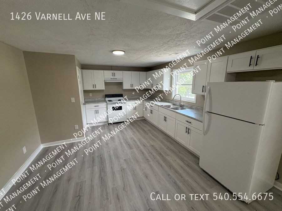 1426 Varnell Ave Ne - Photo 2 of 8