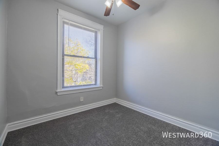 5610 S Michigan Ave #3N - Photo 7 of 17