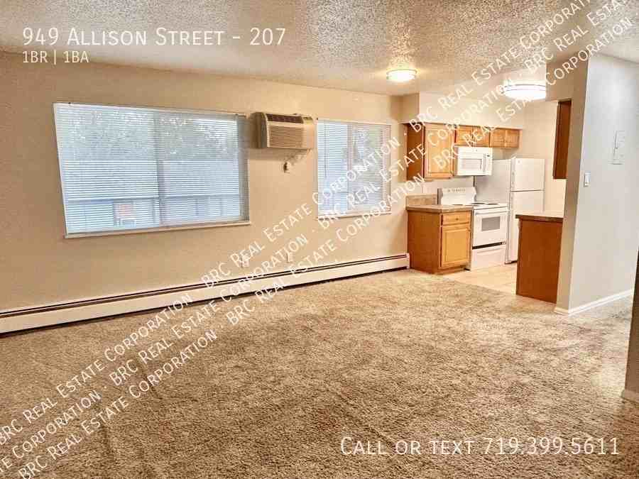 949 Allison St #207 - Photo 6 of 8