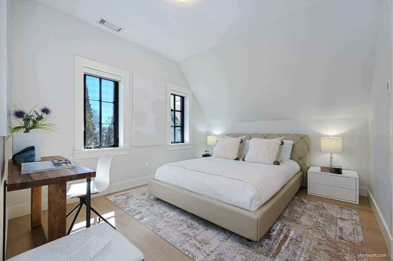 1522 West 28th Avenue - Photo 4 of 8