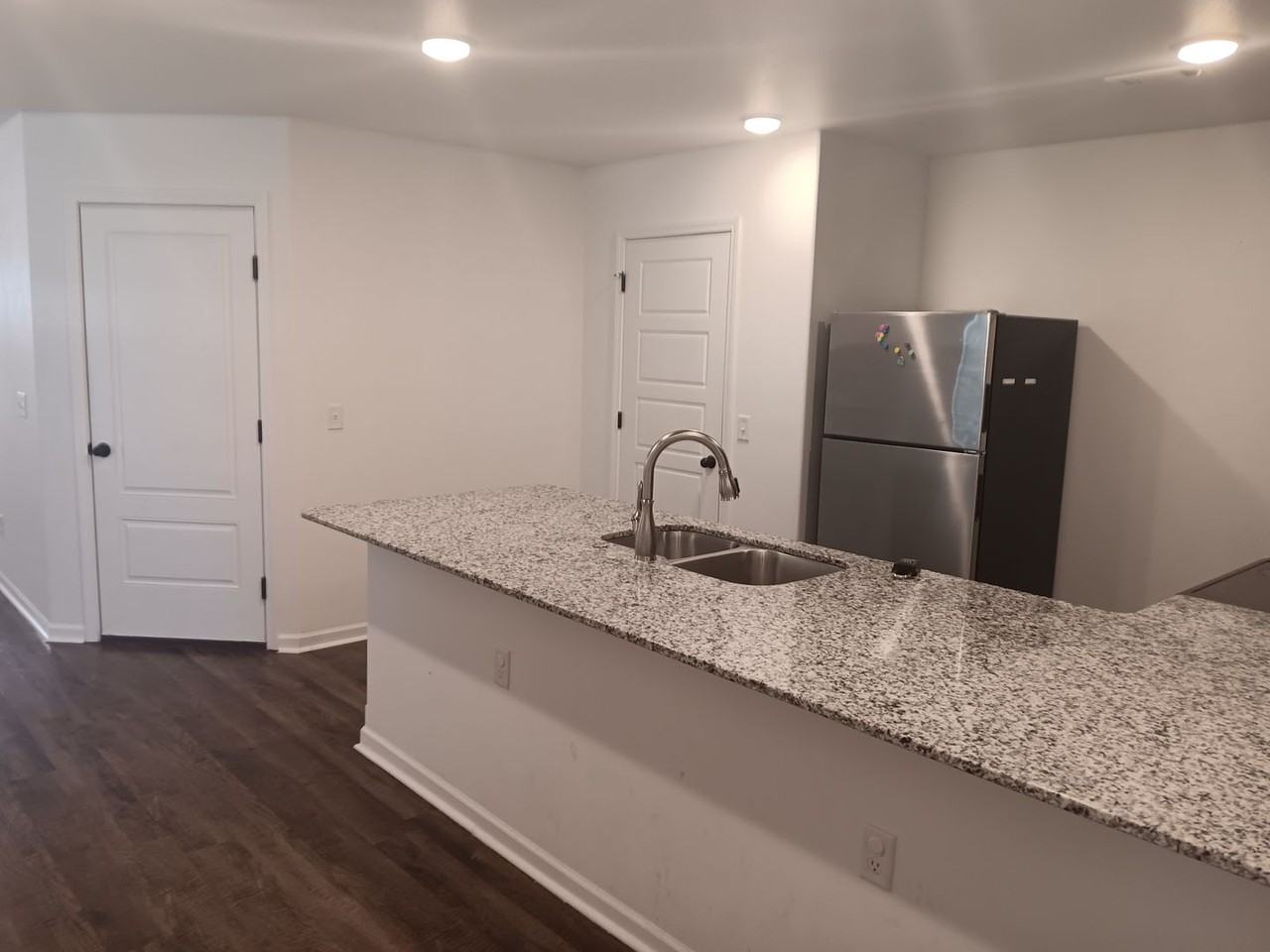 103 Anita Plz - Photo 5 of 17
