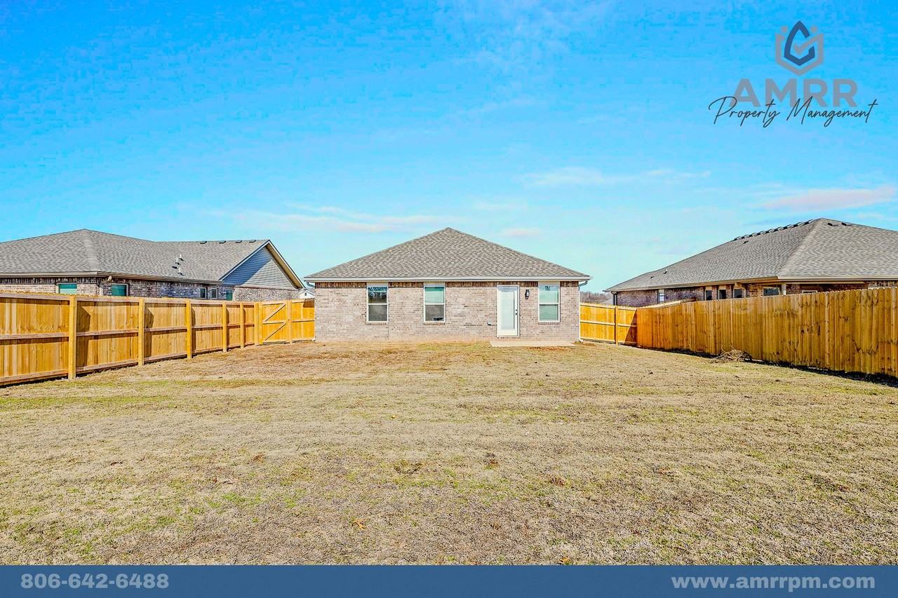 1113 Sw 3rd Ave - Photo 3 of 28