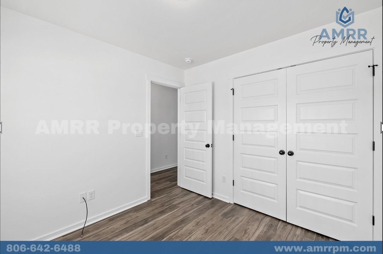 206 Sw Vanessa St - Photo 3 of 16