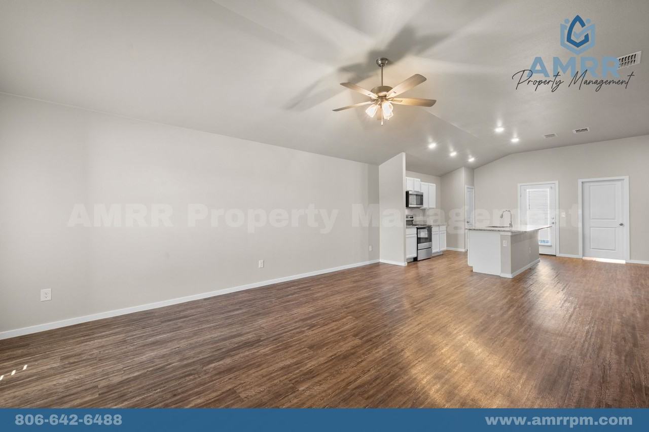 2025 Kenwood Ave - Photo 3 of 29