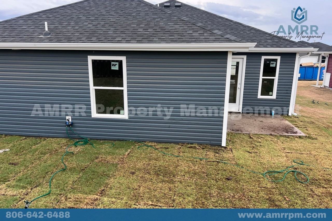 305 Eagle Edge Ave - Photo 2 of 39