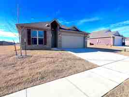 featured image of 347 E Greystone Sq
