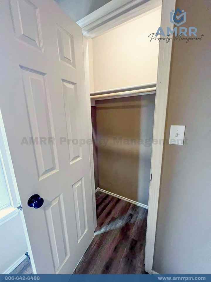 2911 E Cornell St - Photo 2 of 18