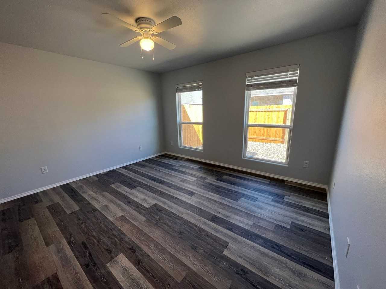 5608 Jarvis St #A - Photo 7 of 20