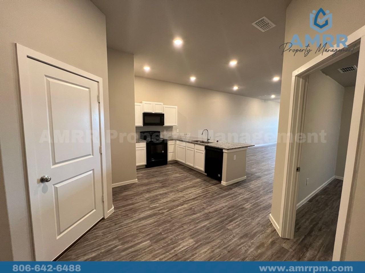 2105 N Avenue K #A - Photo 2 of 21