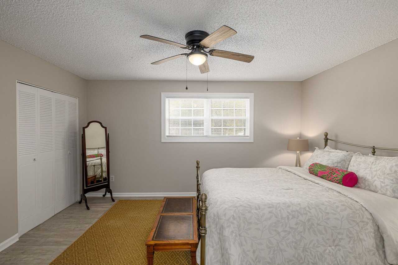 Stallion Square Apartments. Spacious, Updated Living in North Charleston! - Photo 3 of 14