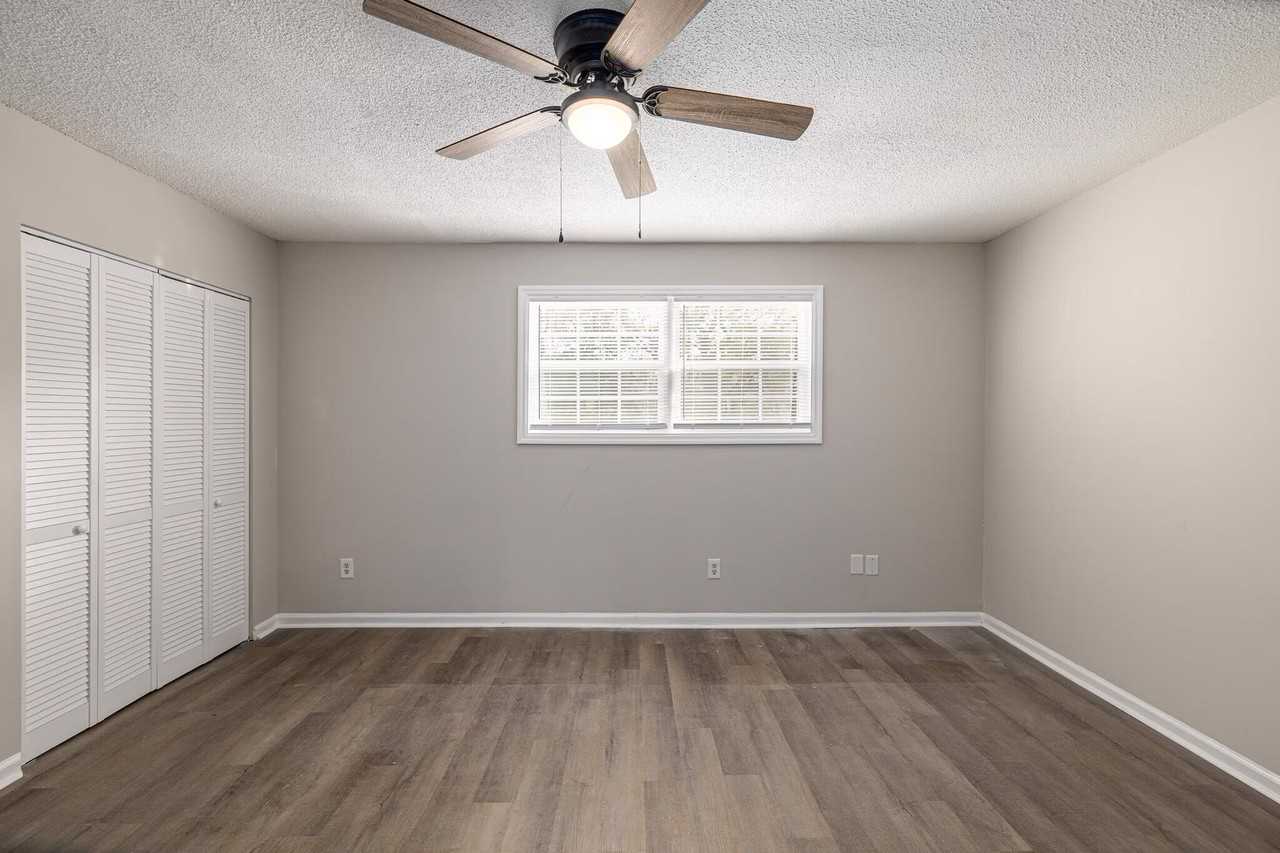 Stallion Square Apartments. Spacious, Updated Living in North Charleston! - Photo 4 of 14
