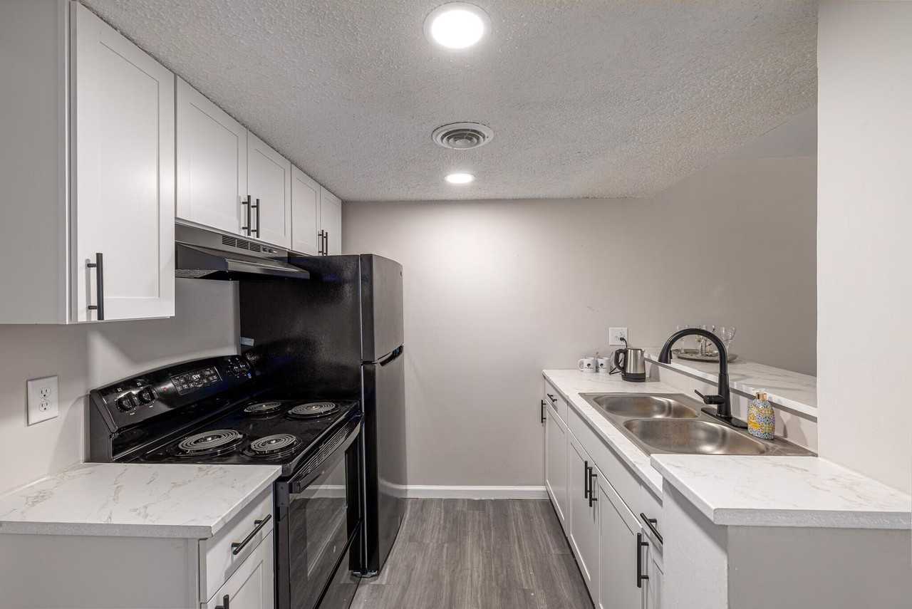 Stallion Square Apartments. Spacious, Updated Living in North Charleston! - Photo 7 of 14