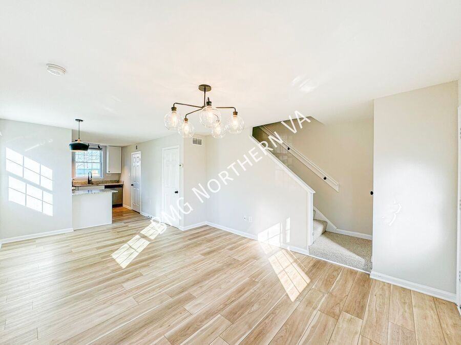 3800 Edison St - Photo 4 of 25