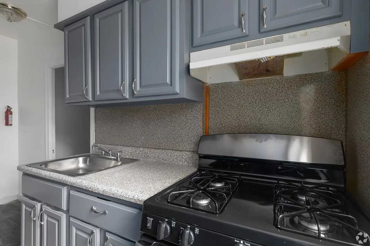 455 W State St #S3G - Photo 7 of 11
