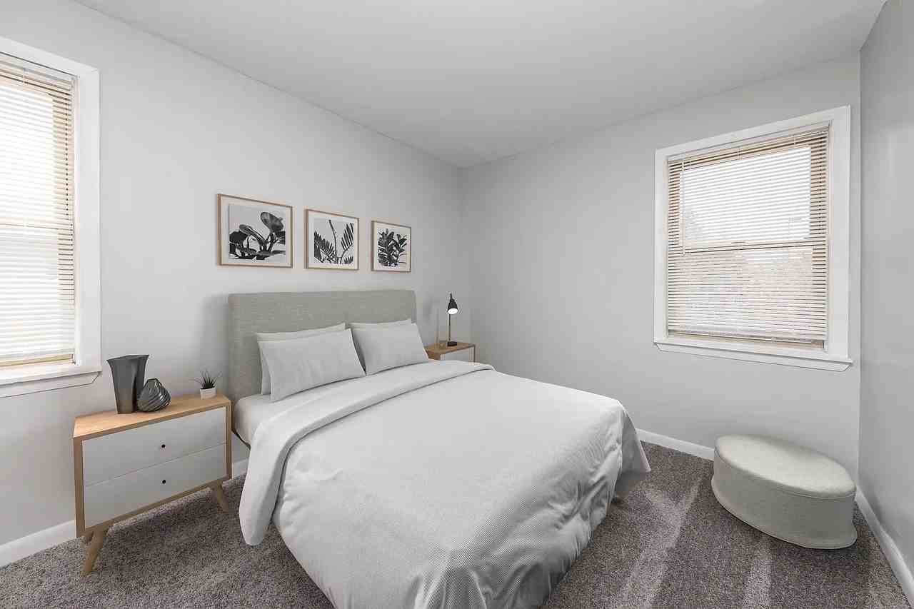 551 Naomi Ave #44
