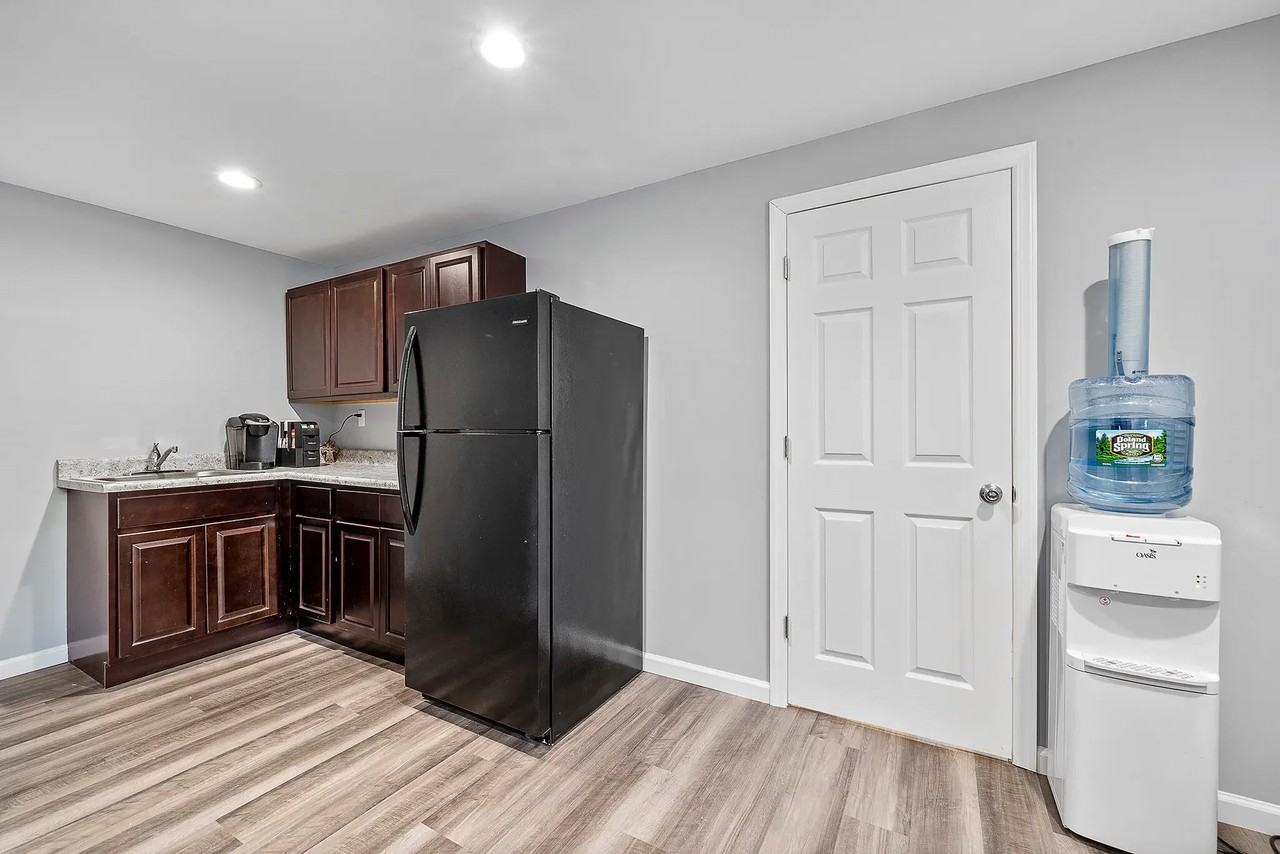 111 Wayne Rd #118 - Photo 3 of 12