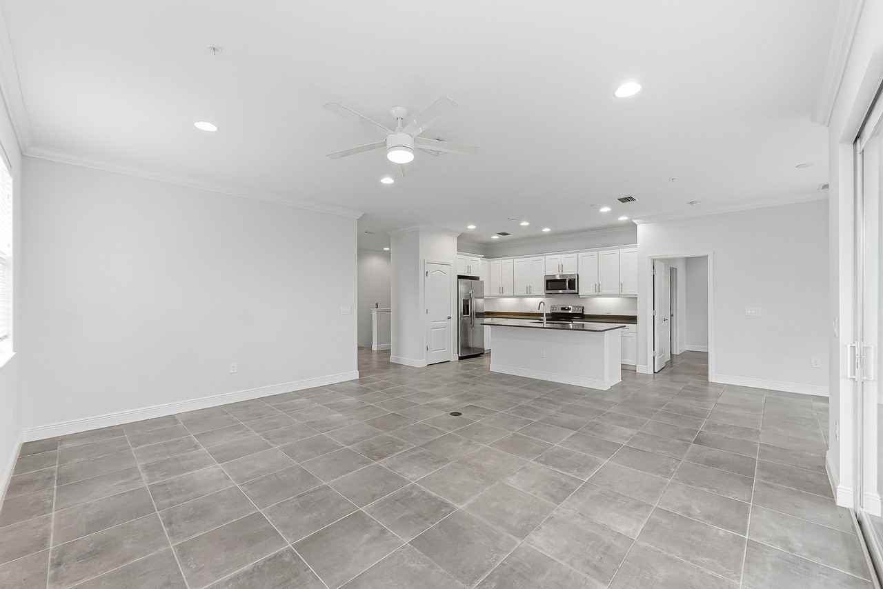 6969 Avalon Cir #1508 - Photo 6 of 34