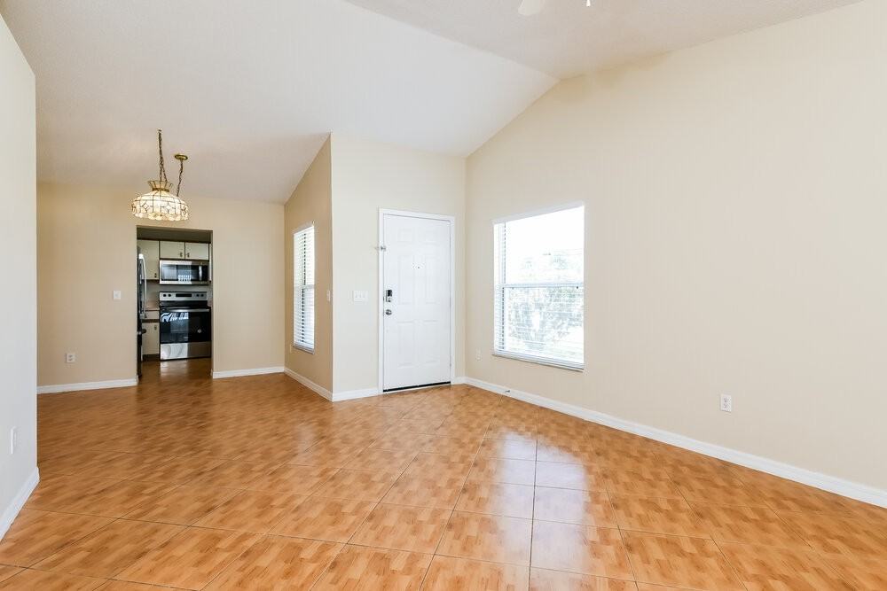 2282 Santa Lucia St - Photo 5 of 19