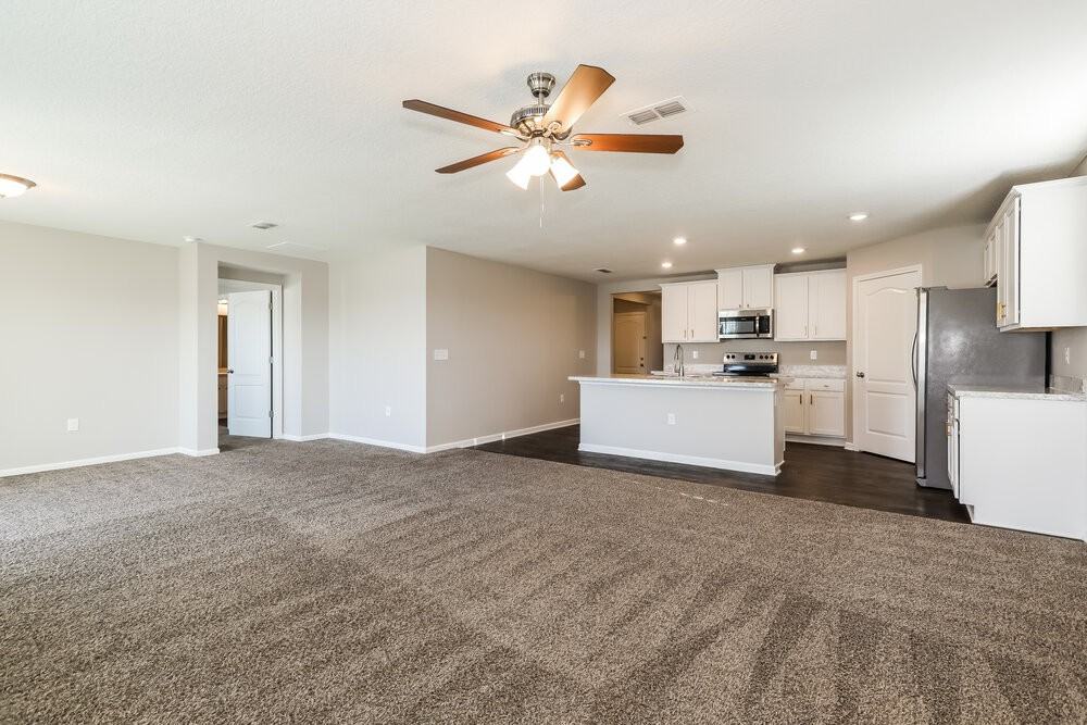 2227 Pebble Point Dr - Photo 5 of 14