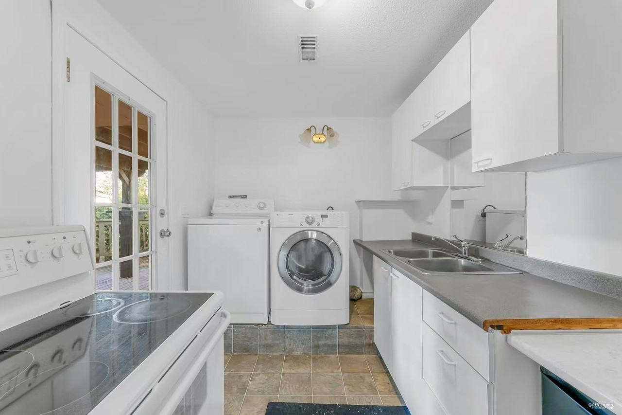 8063 Wiltshire Boulevard - Photo 2 of 20