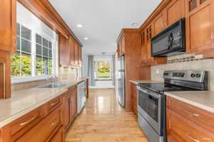 featured image of 8063 Wiltshire Boulevard