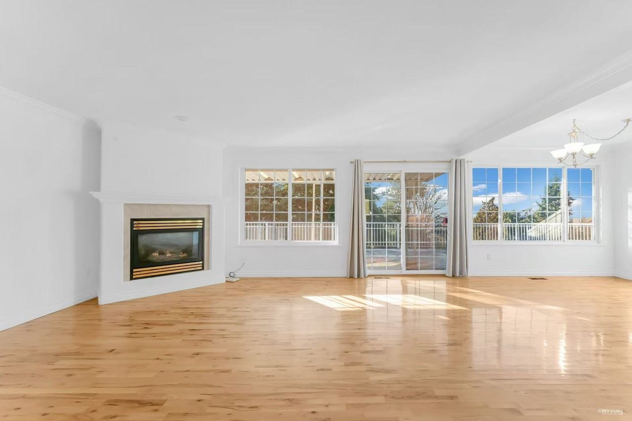 8063 Wiltshire Boulevard - Photo 3 of 20