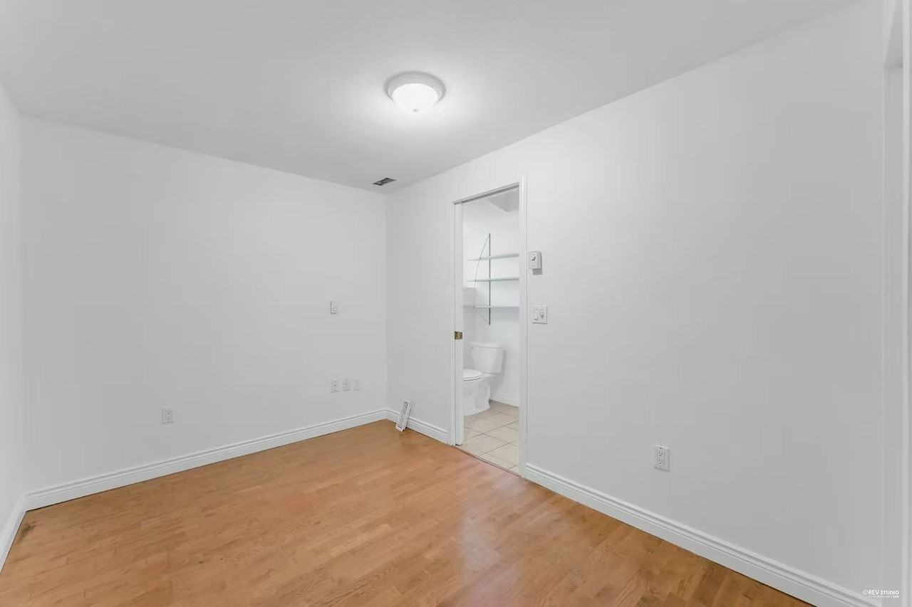 8063 Wiltshire Boulevard - Photo 6 of 20