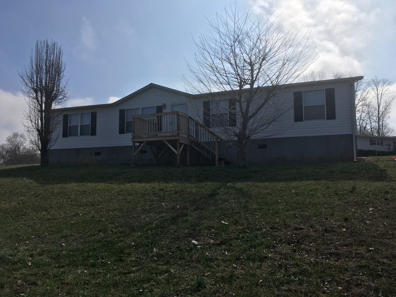 115 Mcfalls Dr - Photo 2 of 20
