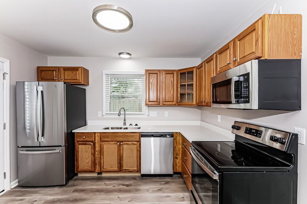 3522 Fortis Ln - Photo 7 of 17