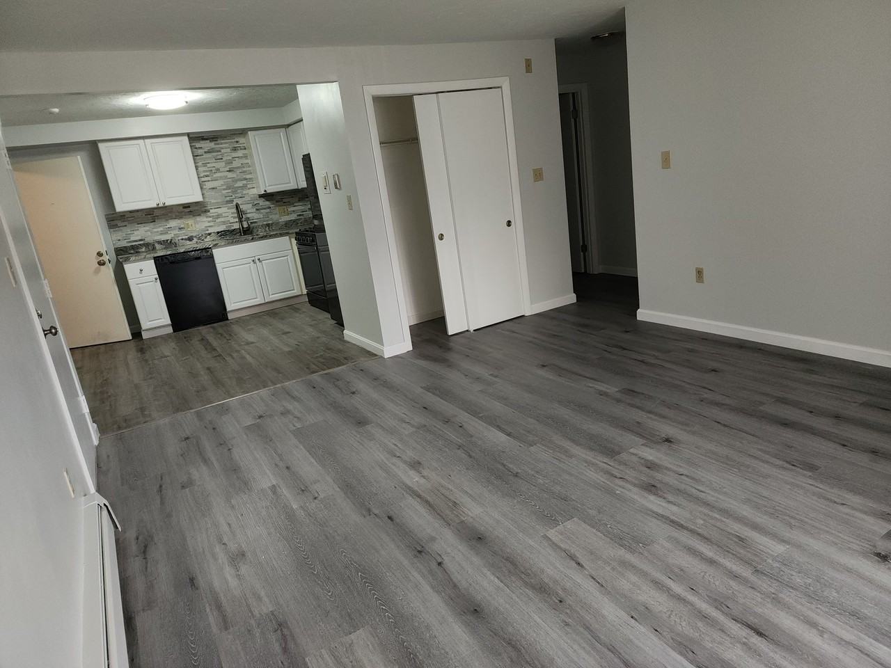 86 Beacon St #4 - Photo 4 of 25