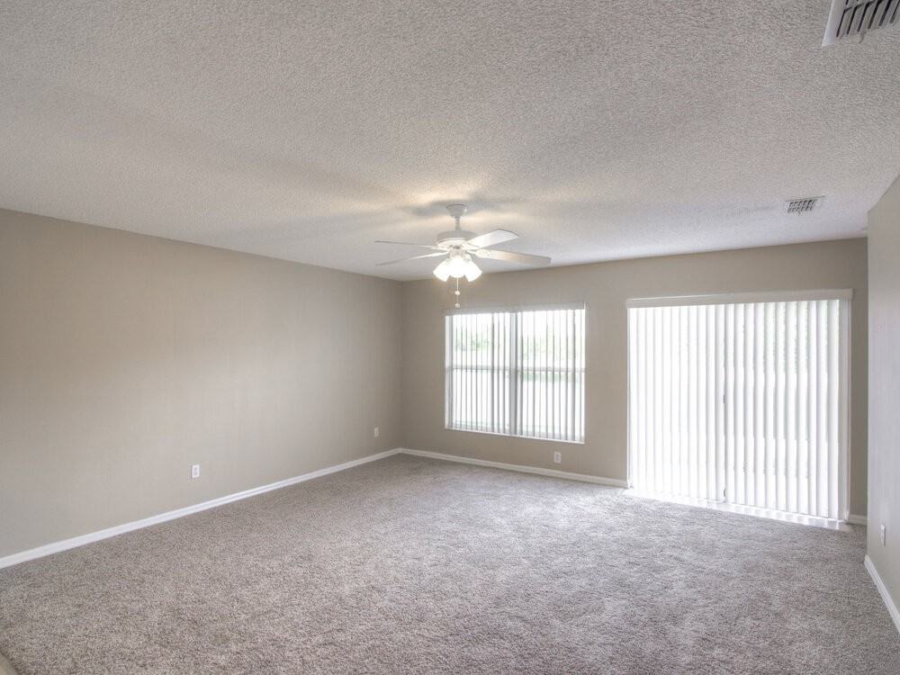 12916 Los Alamitos Ct - Photo 4 of 15